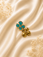Turquoise Flower Enamel Stud Earrings - violinas